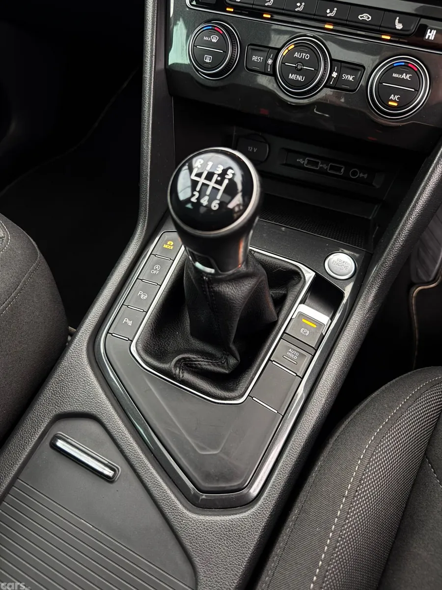 Volkswagen Tiguan SUV, Diesel, 2019, Grey