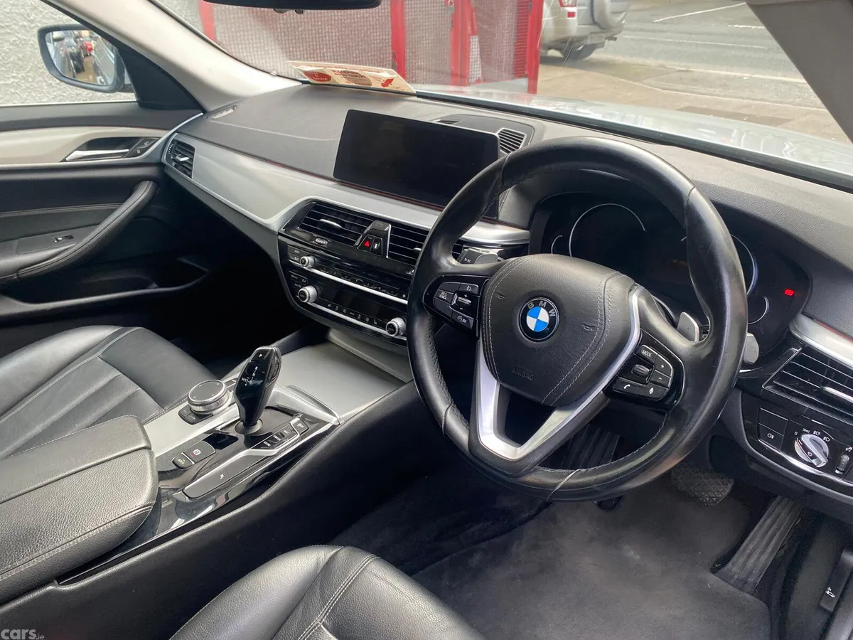 BMW 5-Series Saloon, Diesel, 2018, Grey