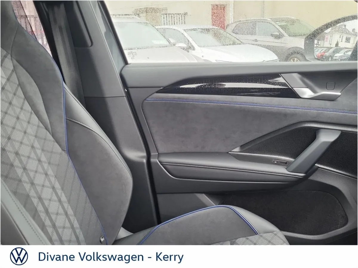 Volkswagen Tayron Hatchback, Petrol Plug-in Hybrid, 2027, Grey
