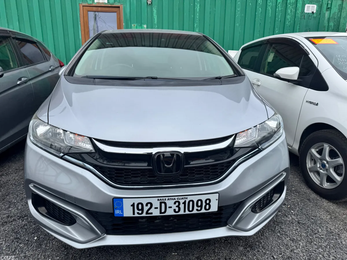 Honda Fit Hatchback, Petrol Hybrid, 2019, Silver