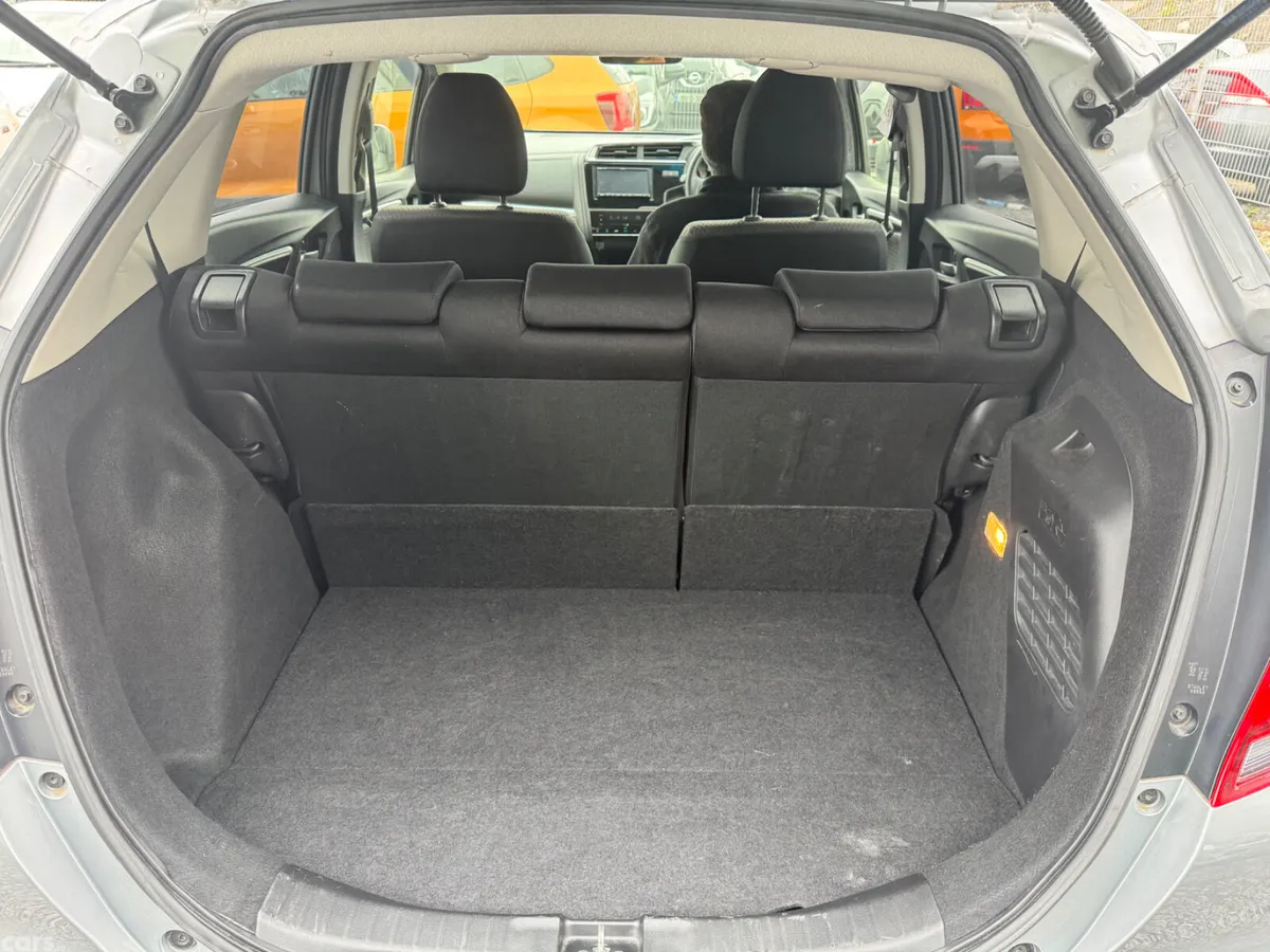 Honda Fit Hatchback, Petrol Hybrid, 2019, Silver