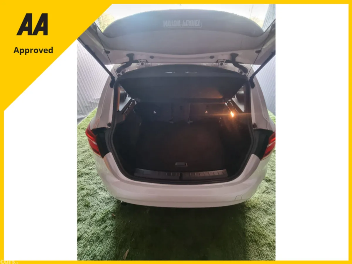 BMW 2-Series Hatchback, Diesel, 2017, White
