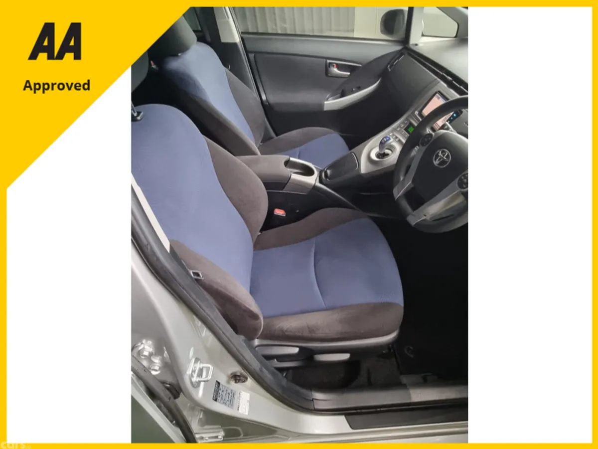Toyota Prius Hatchback, Petrol Hybrid, 2014, Silver