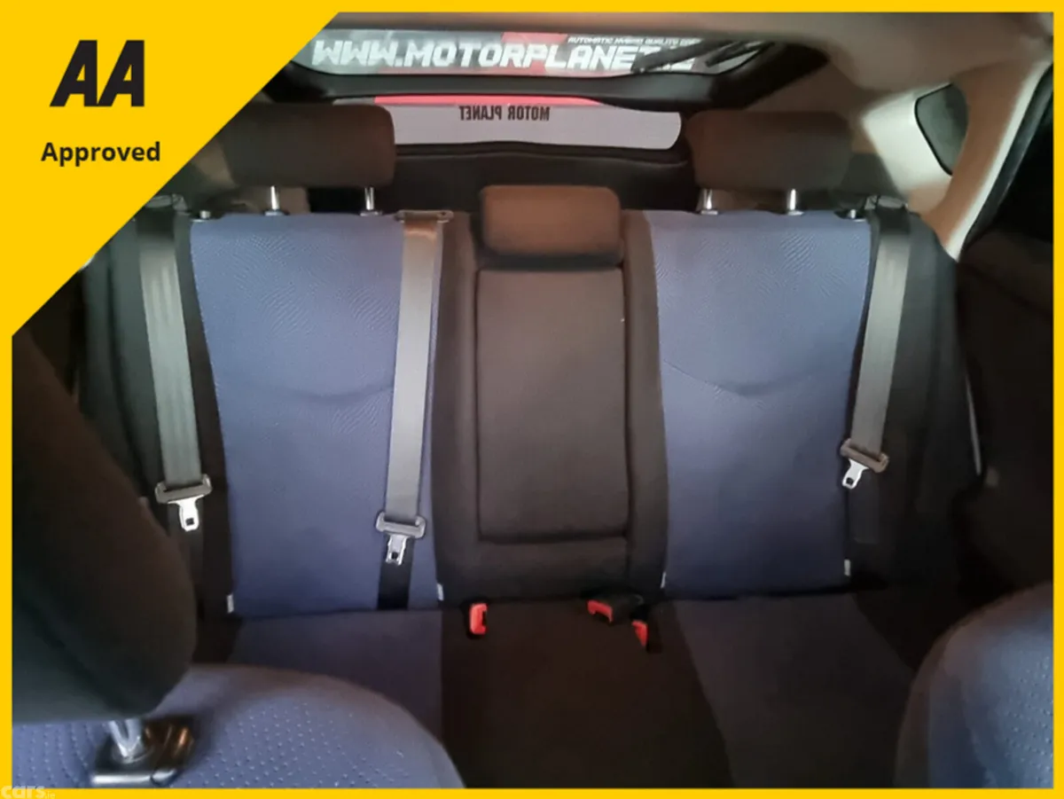 Toyota Prius Hatchback, Petrol Hybrid, 2014, Silver