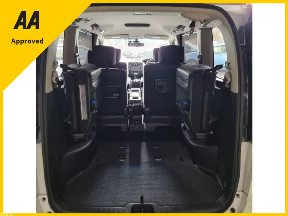 Nissan Serena MPV, Petrol Hybrid, 2014, White