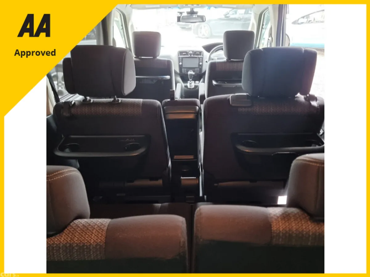 Nissan Serena MPV, Petrol Hybrid, 2014, White