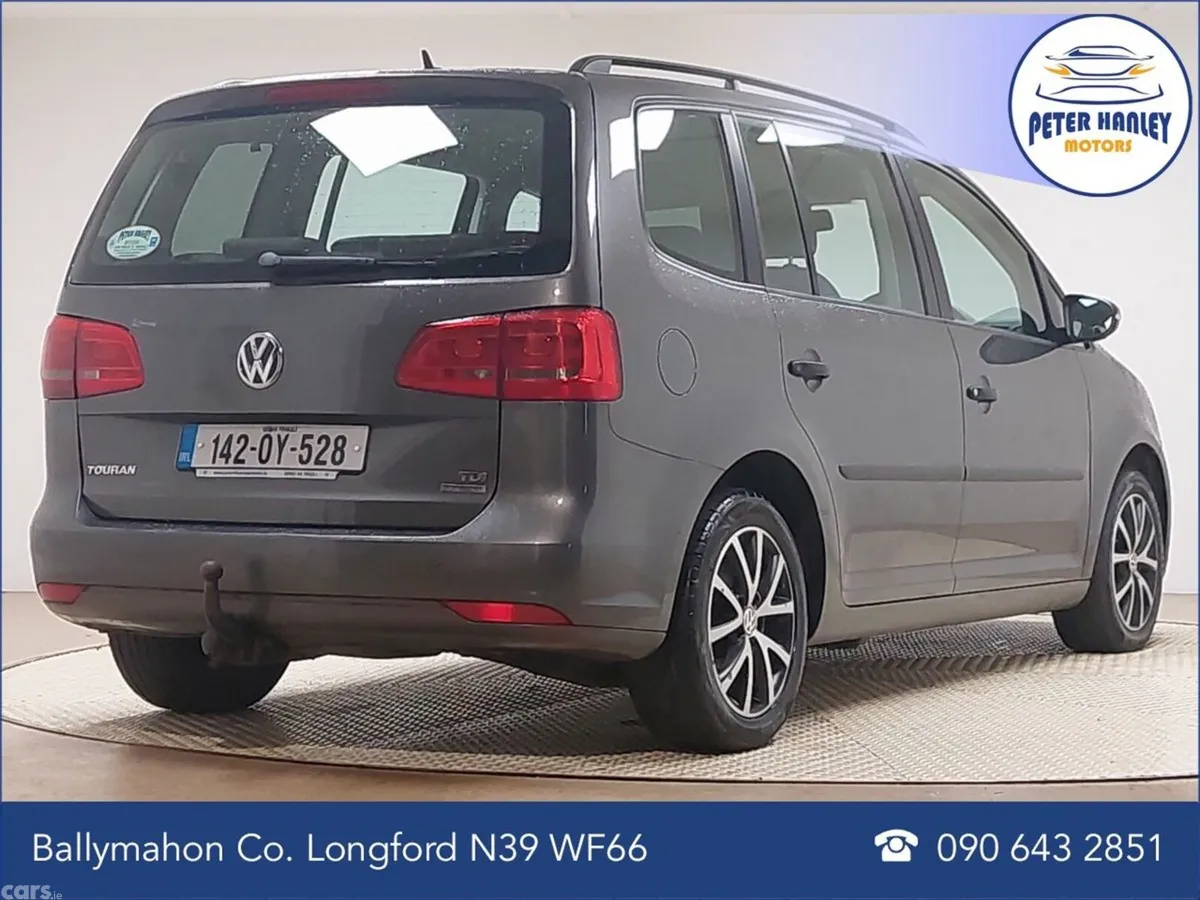 Volkswagen Touran MPV, Diesel, 2014, Grey