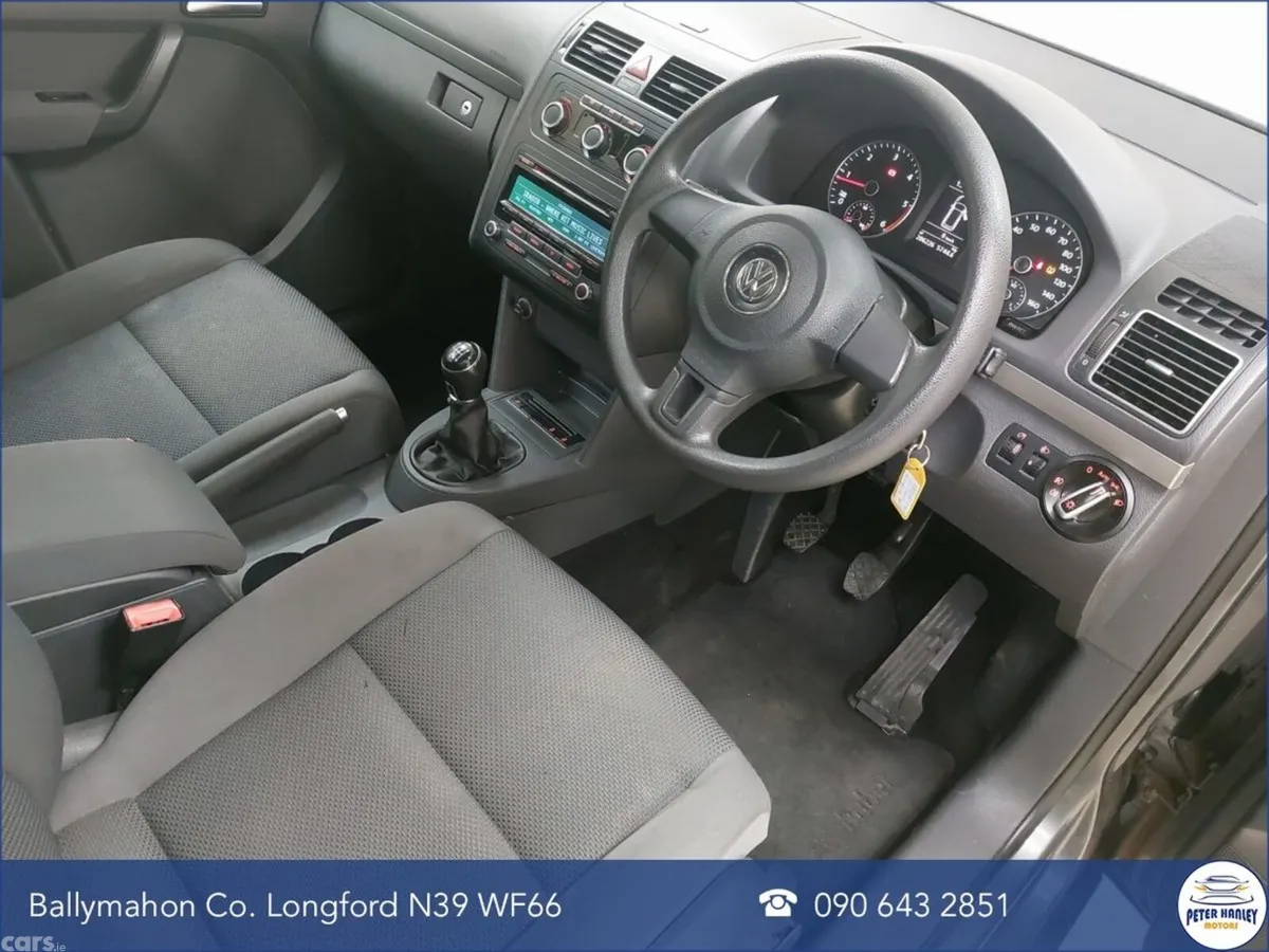 Volkswagen Touran MPV, Diesel, 2014, Grey