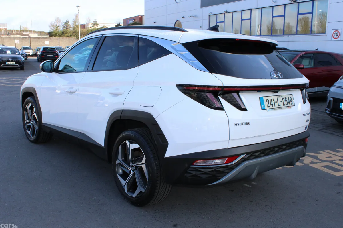 Hyundai Tucson SUV, Petrol Hybrid, 2024, White