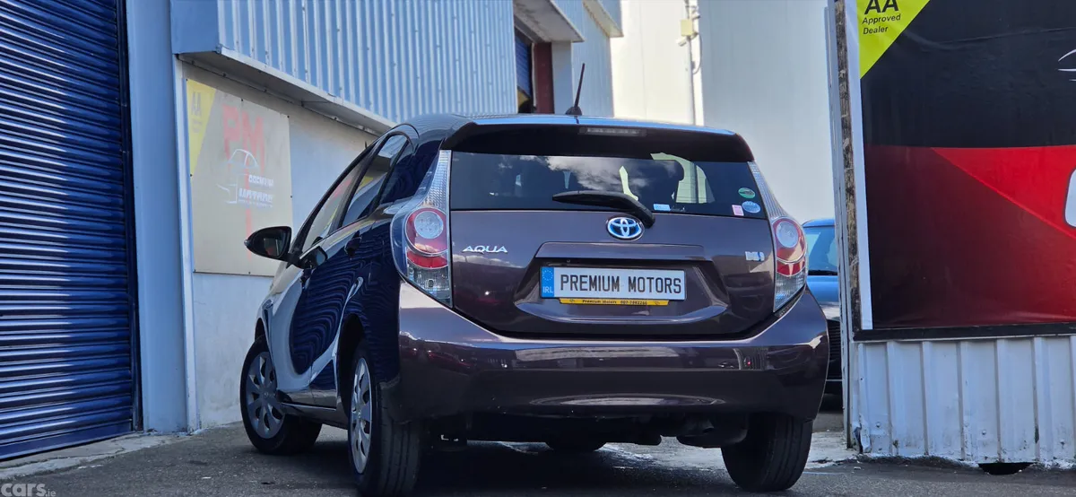 Toyota Aqua Hatchback, Petrol Hybrid, 2014, Brown