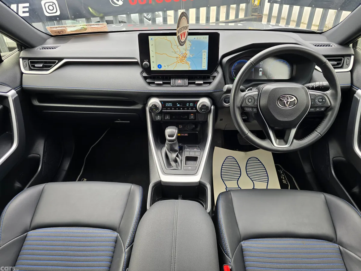 Toyota RAV4 SUV, Petrol Hybrid, 2024, Grey