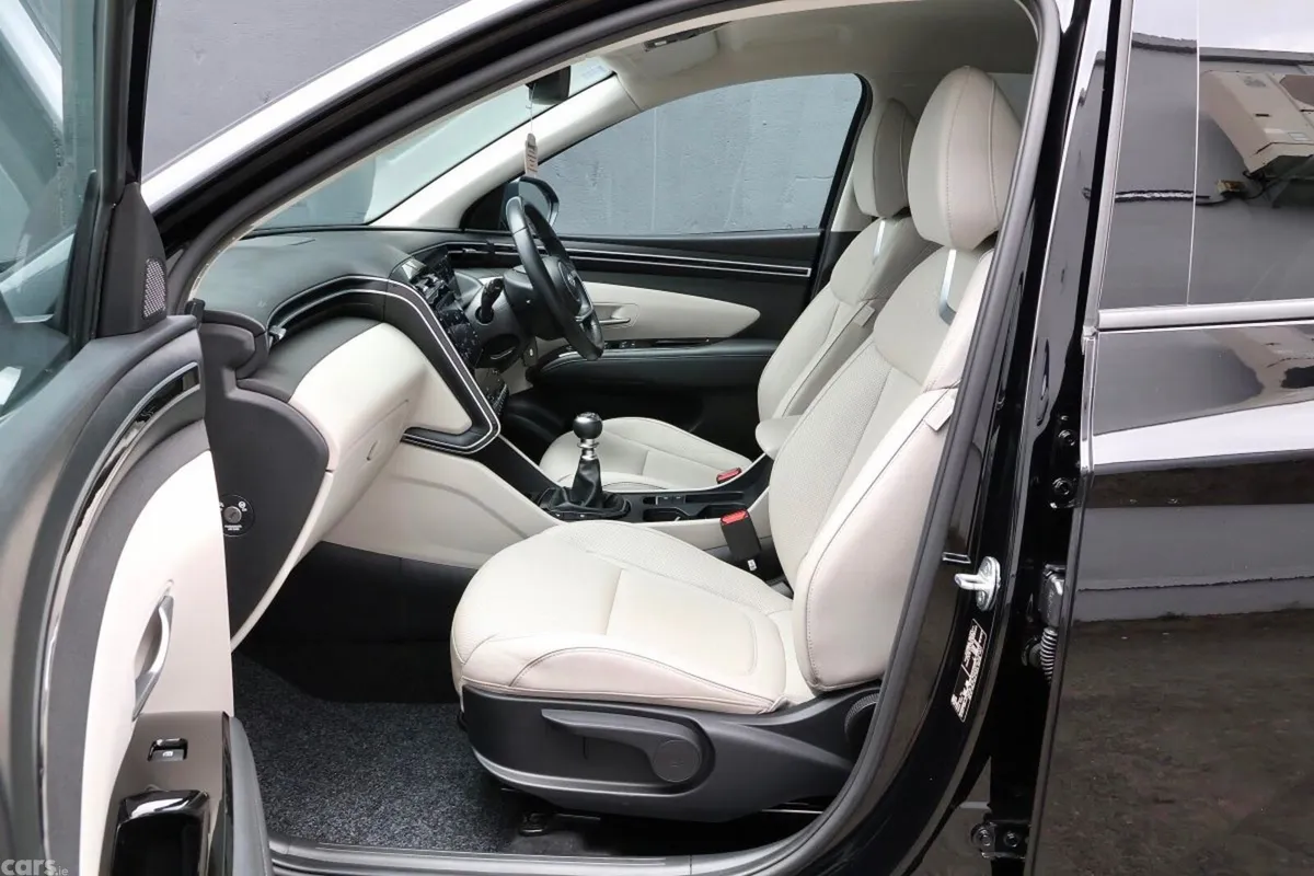 Hyundai Tucson SUV, Diesel, 2021, Black