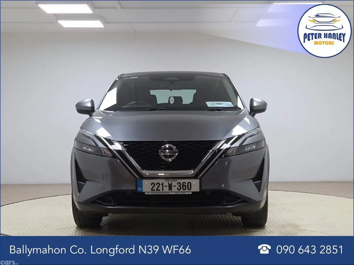 Nissan Qashqai MPV, Petrol, 2022, Grey