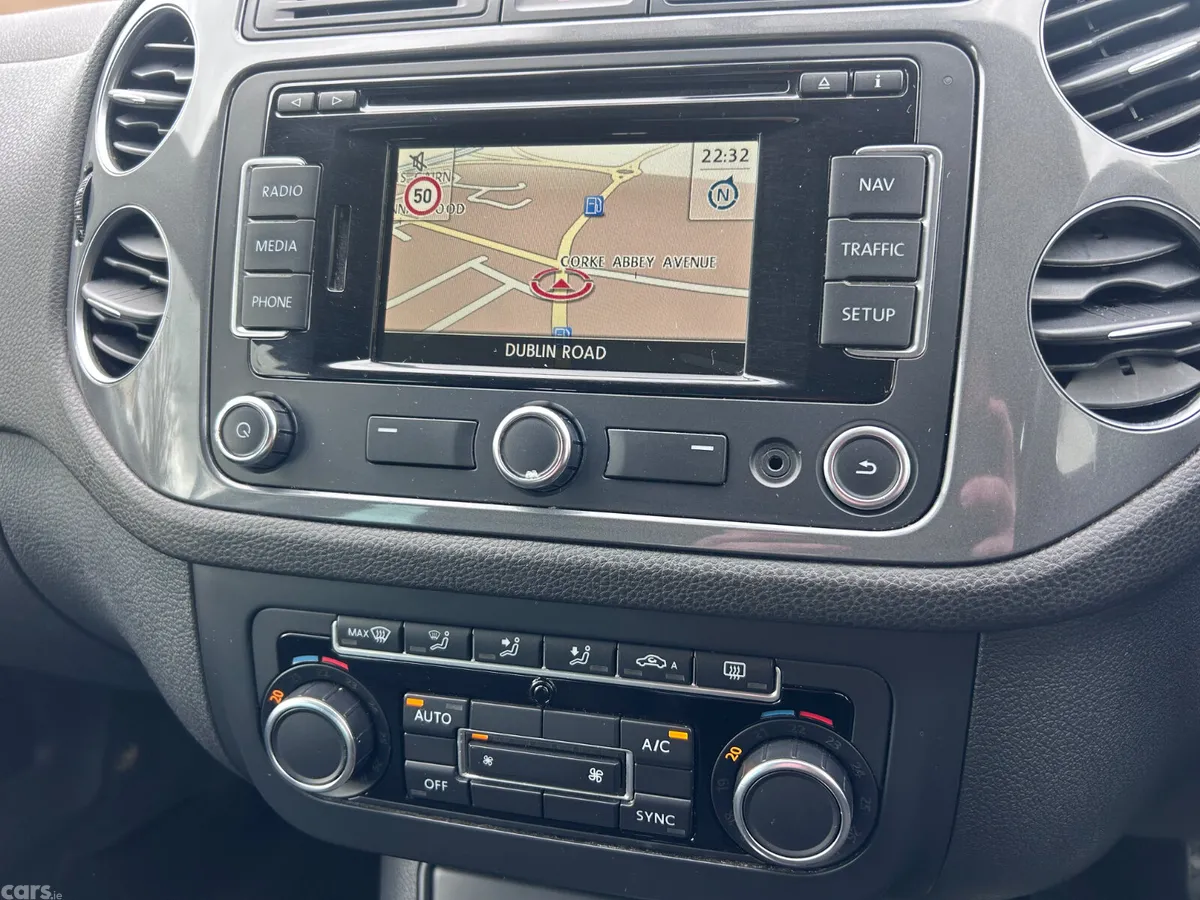 Volkswagen Tiguan SUV, Diesel, 2013, Black