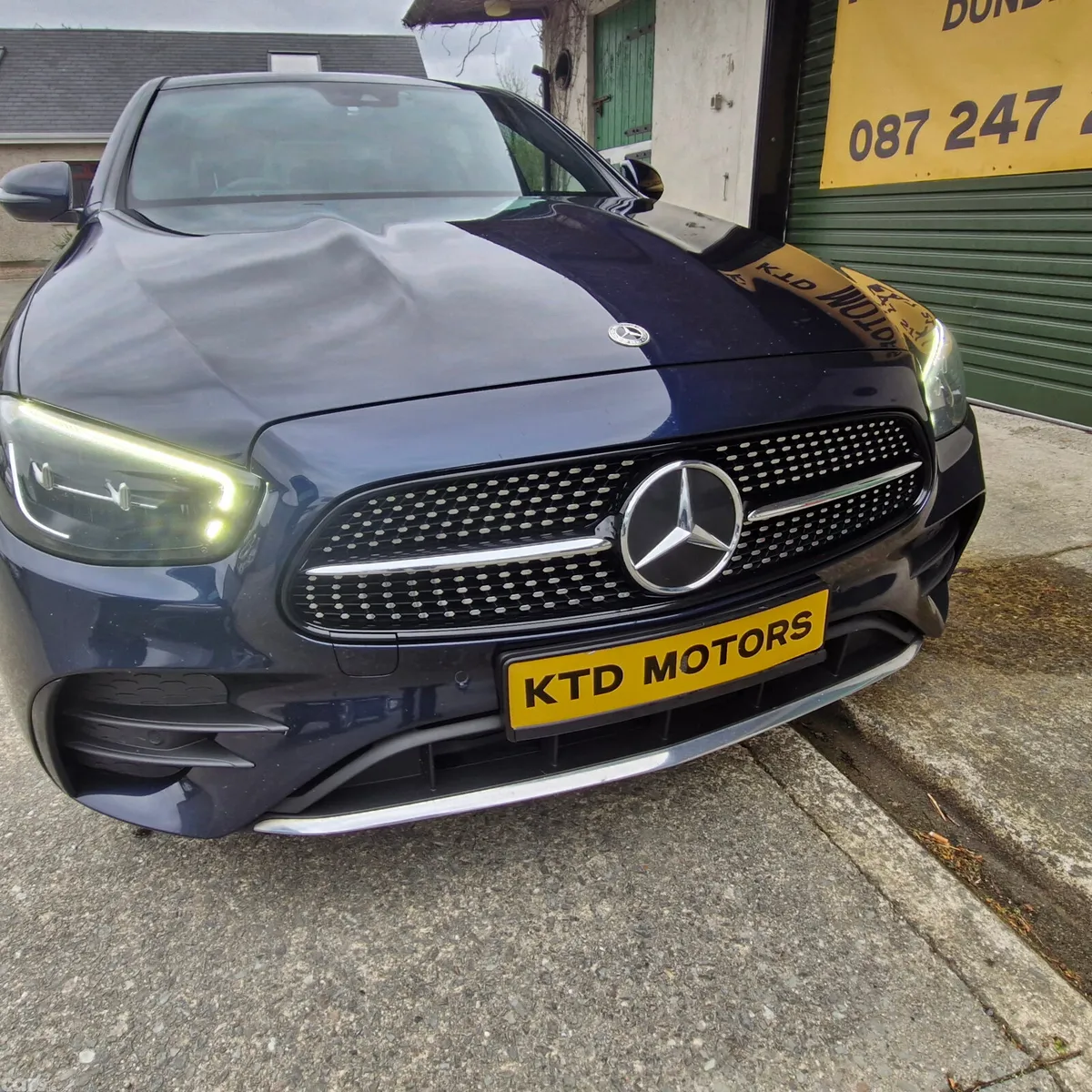 Mercedes-Benz E-Class Saloon, Diesel, 2022, Blue