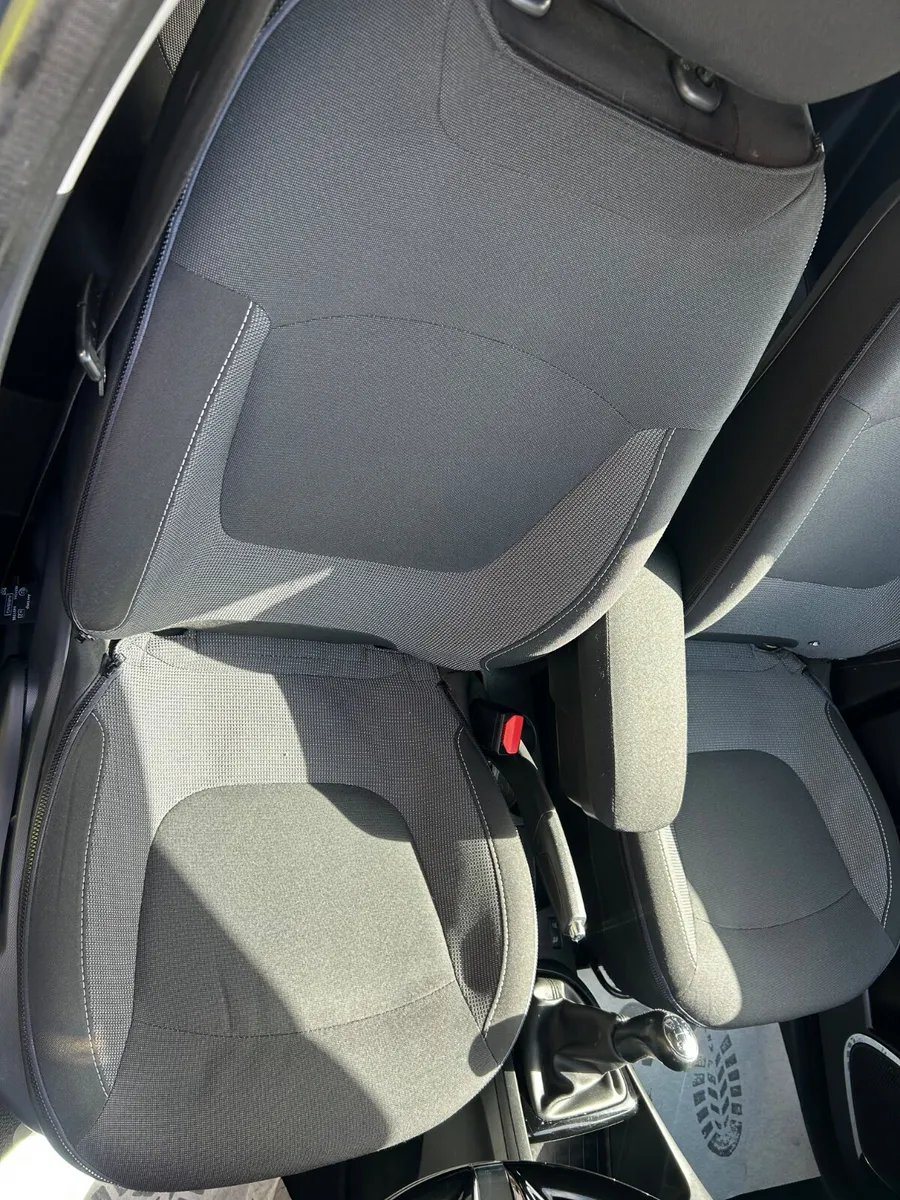 Renault Captur Hatchback, Diesel, 2015, Blue