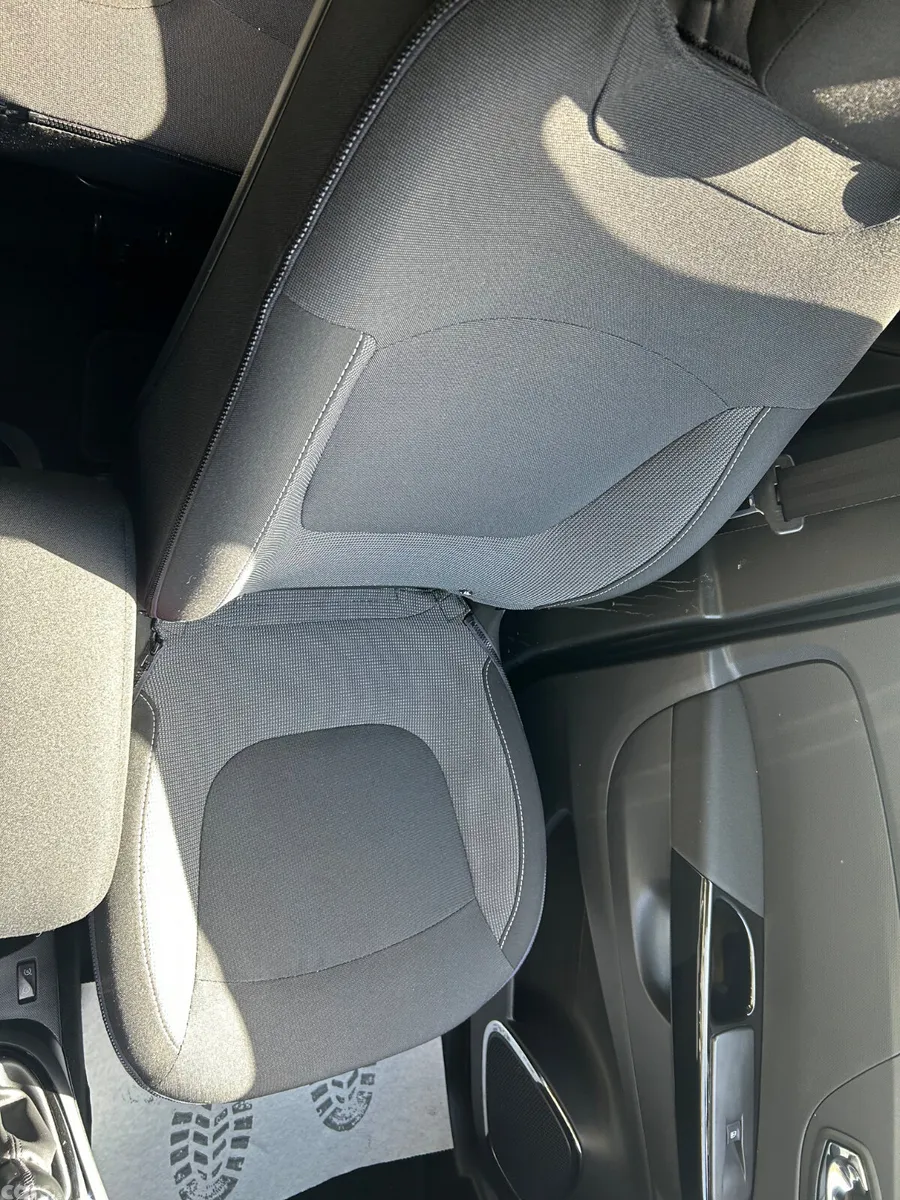 Renault Captur Hatchback, Diesel, 2015, Blue
