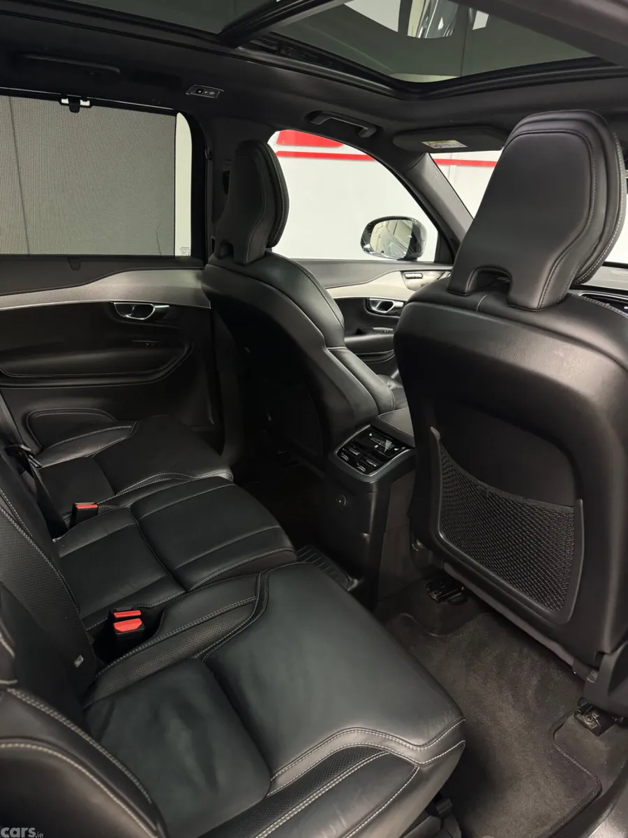 Volvo XC90 SUV, Petrol Hybrid, 2022, Grey