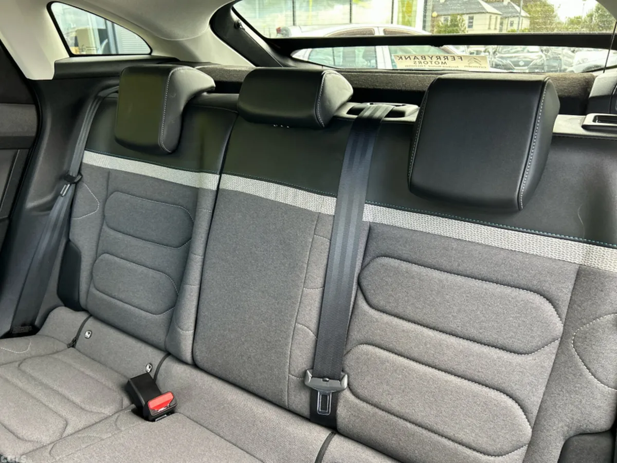 Citroen C4 Hatchback, Petrol, 2022, Grey