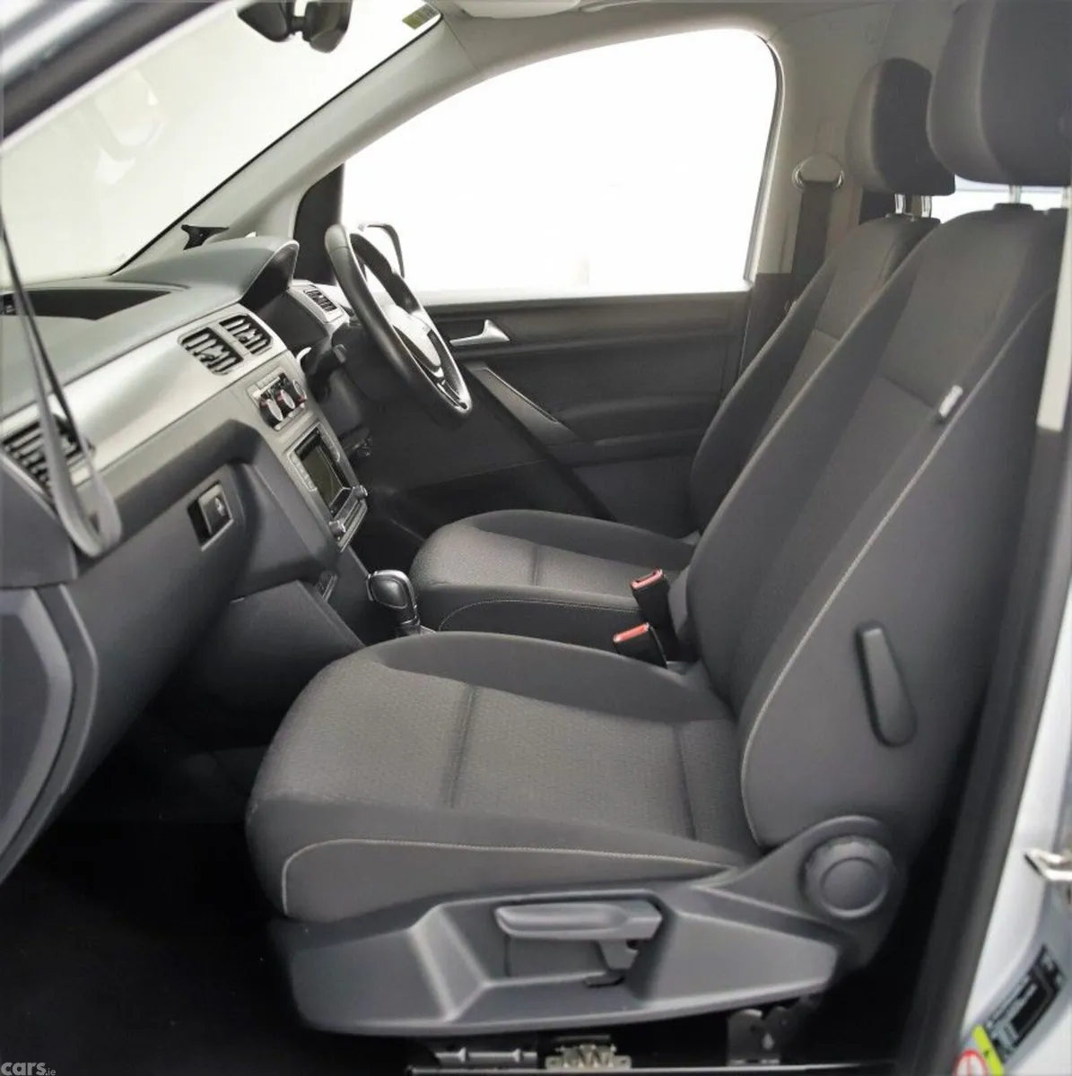 Volkswagen Caddy Maxi Life MPV, Diesel, 2020, Grey