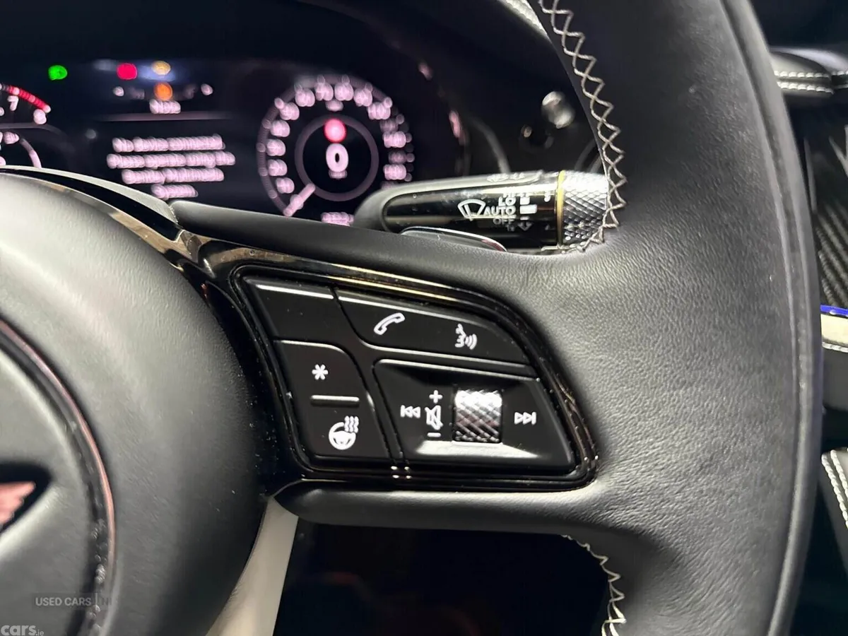 Bentley Flying Spur Saloon, Electric, 2025, Grey