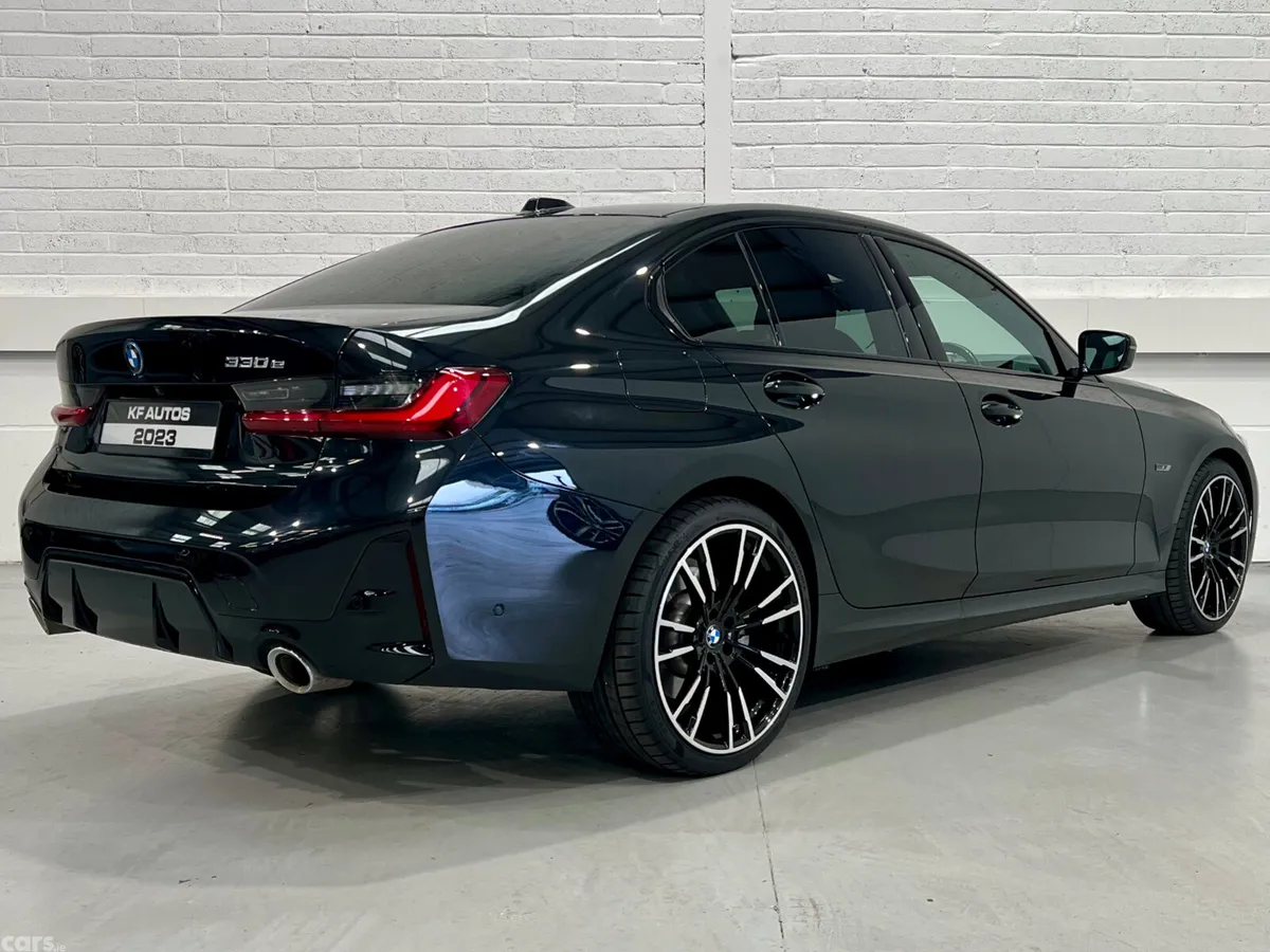 BMW 3-Series Saloon, Petrol Plug-in Hybrid, 2023, Black