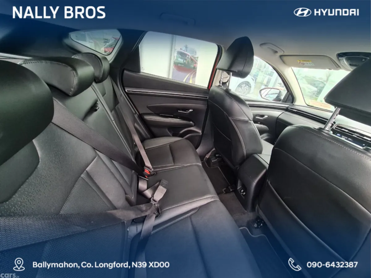Hyundai Tucson MPV, Diesel, 2023, Red