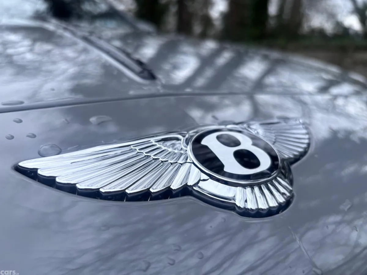 Bentley Flying Spur Saloon, Petrol Plug-in Hybrid, 2024, Grey