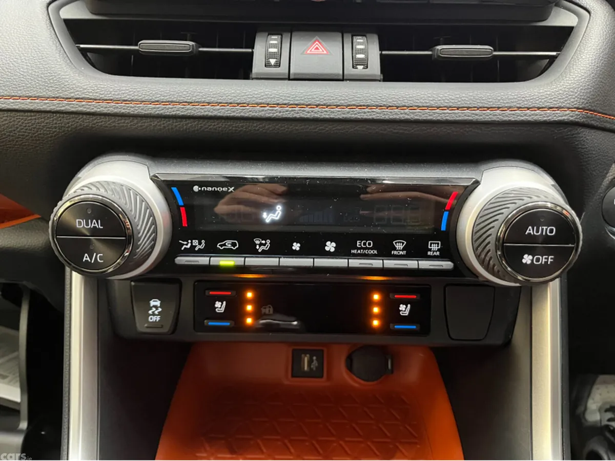 Toyota RAV4 SUV, Petrol Hybrid, 2025, Red