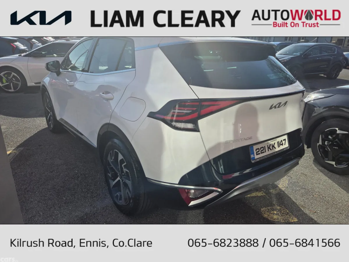 Kia Sportage MPV, Diesel, 2022, White