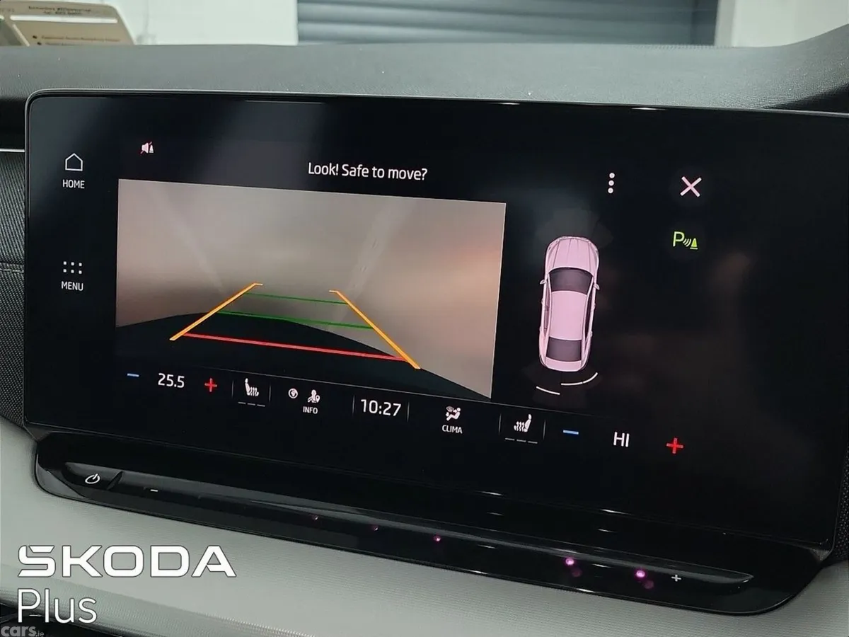 Skoda Octavia Saloon, Diesel, 2024, Black
