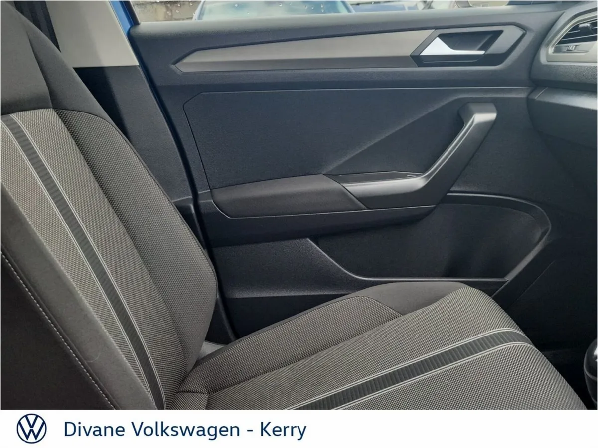 Volkswagen T-Roc SUV, Diesel, 2020, Blue