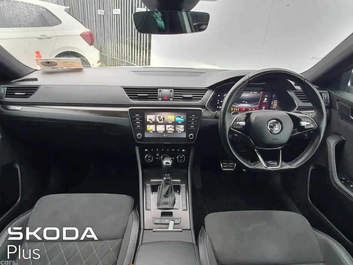 Skoda Superb Saloon, Diesel, 2024, White