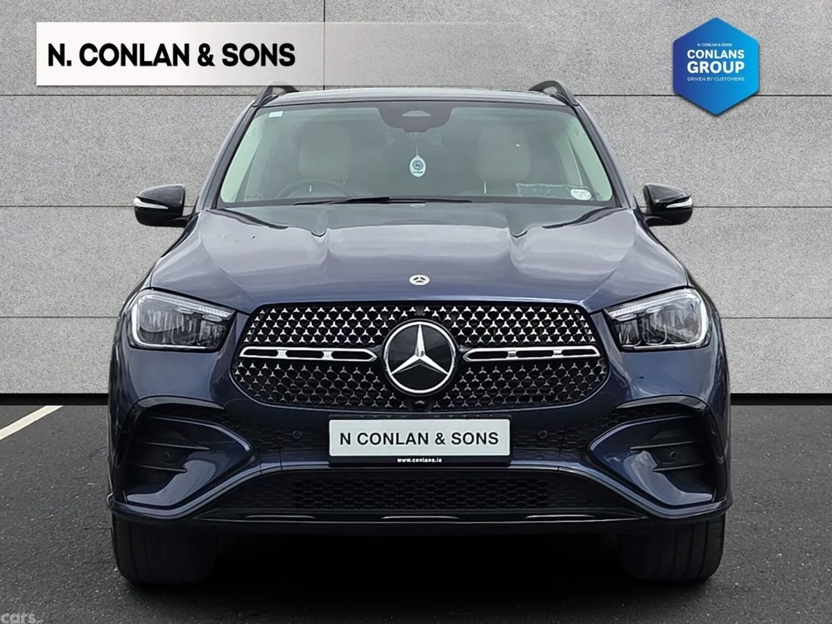 Mercedes-Benz GLE SUV, Diesel Plug-in Hybrid, 2026, Blue