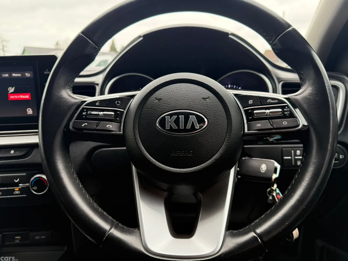 Kia Ceed Hatchback, Diesel Hybrid, 2021, Grey