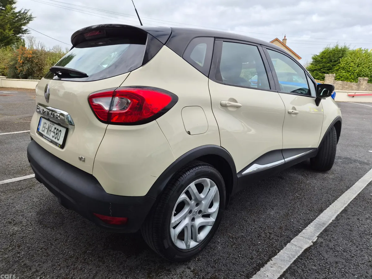 Renault Captur Hatchback, Diesel, 2015, Yellow