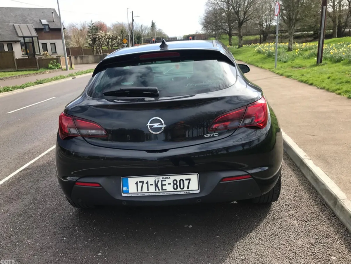 Opel Astra Hatchback, Diesel, 2017, Black