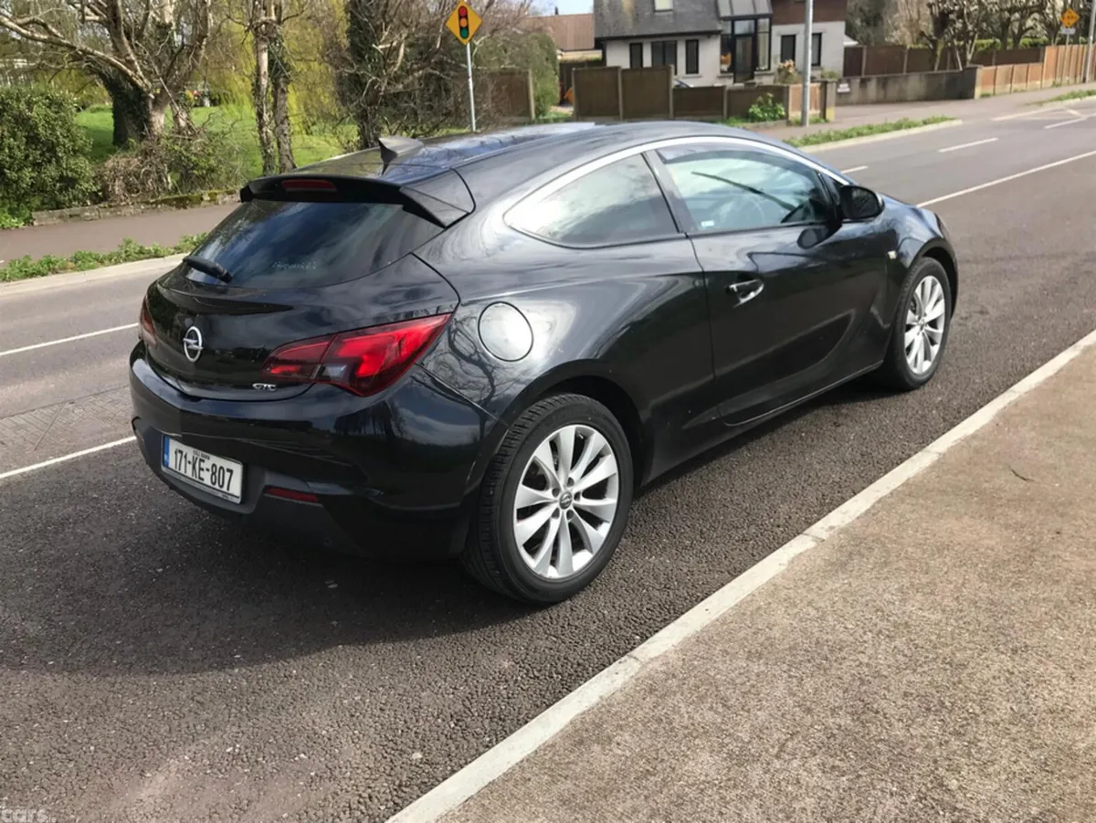 Opel Astra Hatchback, Diesel, 2017, Black