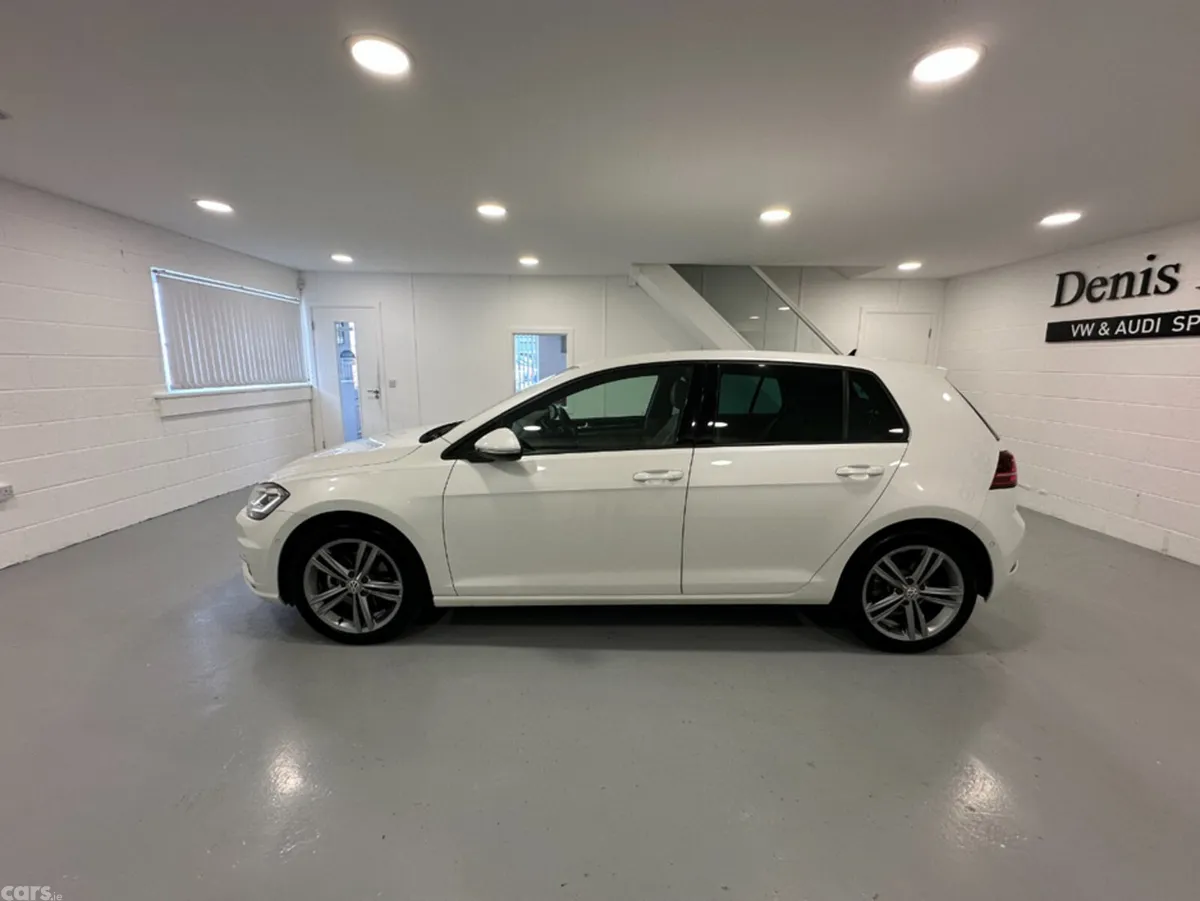 Volkswagen Golf Hatchback, Diesel, 2019, White