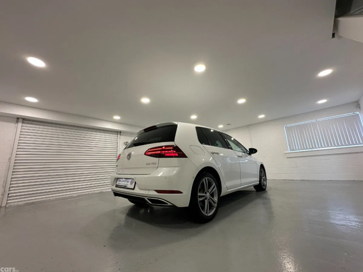 Volkswagen Golf Hatchback, Diesel, 2019, White