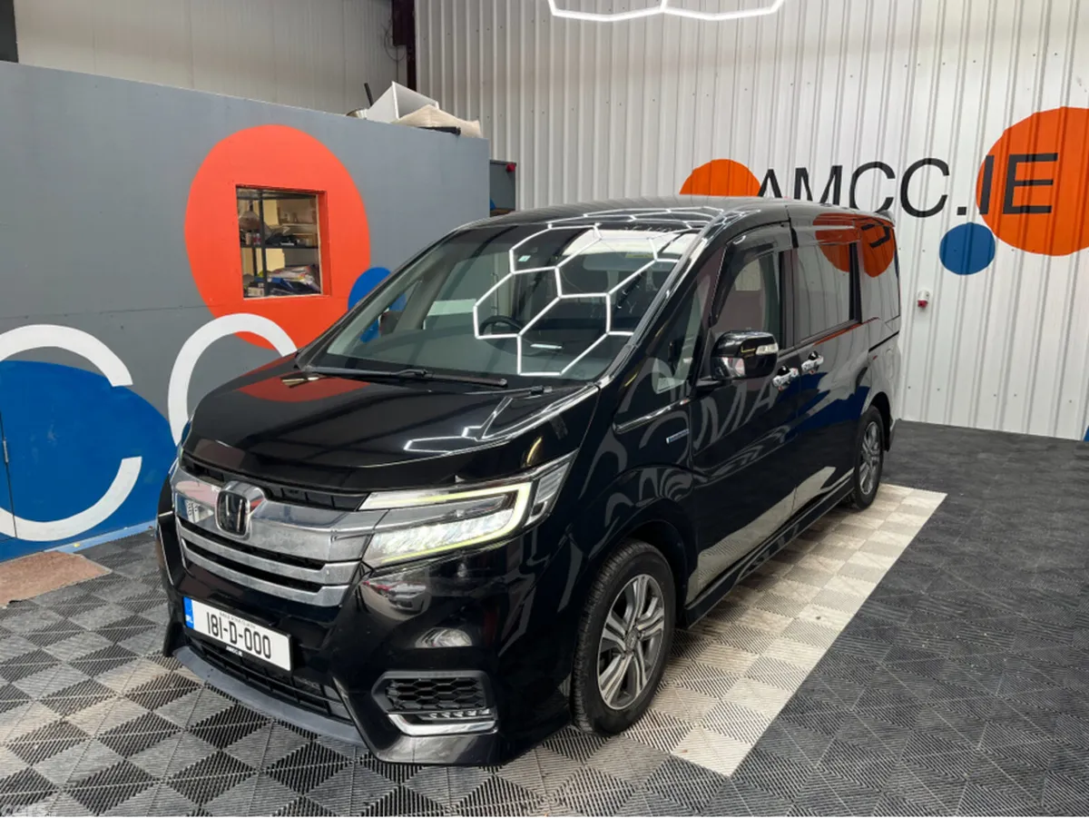 Honda Stepwagon MPV, Petrol Hybrid, 2018, Black