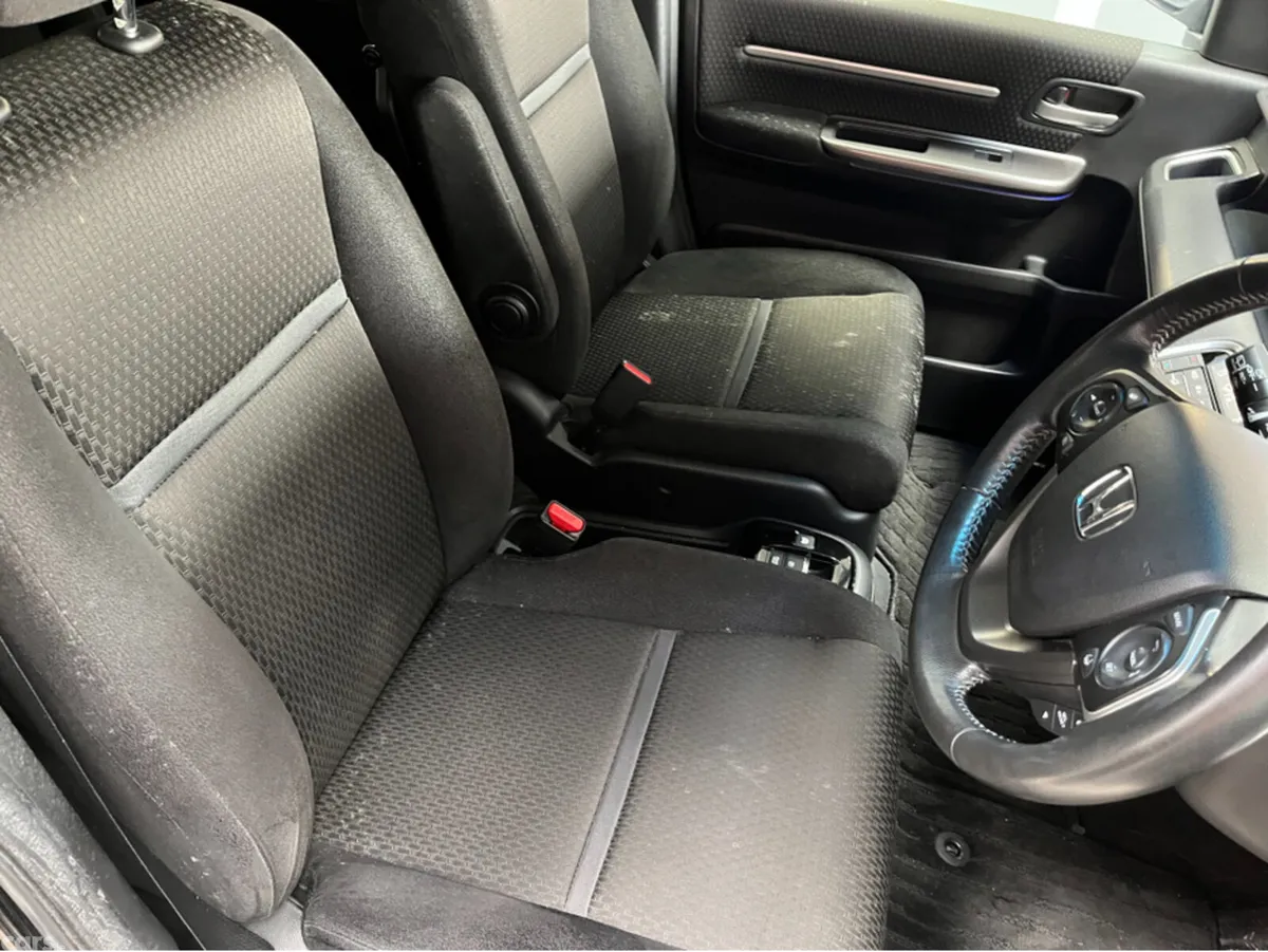 Honda Stepwagon MPV, Petrol Hybrid, 2018, Black