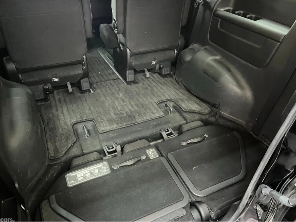 Honda Stepwagon MPV, Petrol Hybrid, 2018, Black