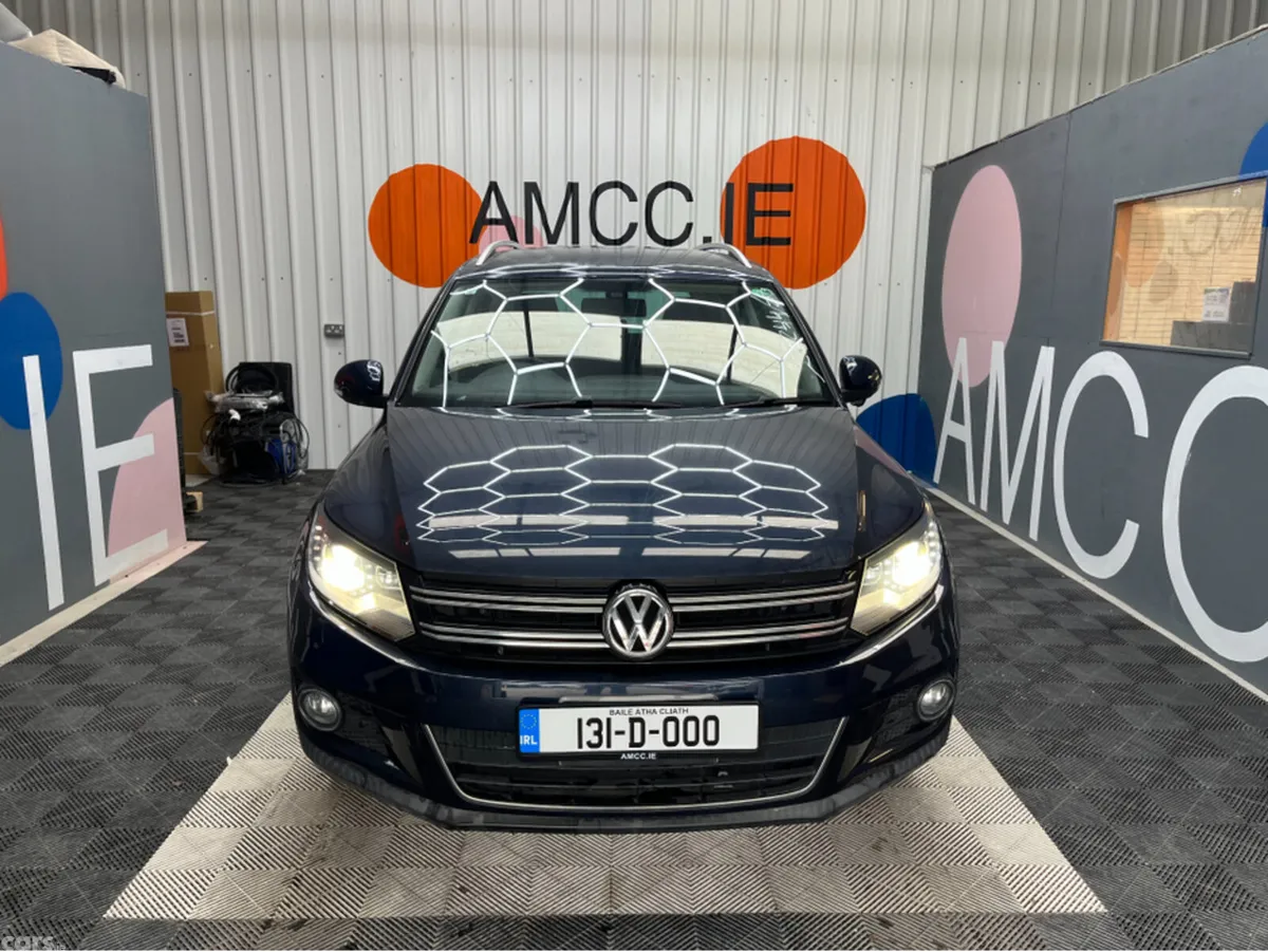 Volkswagen Tiguan SUV, Petrol, 2013, Blue