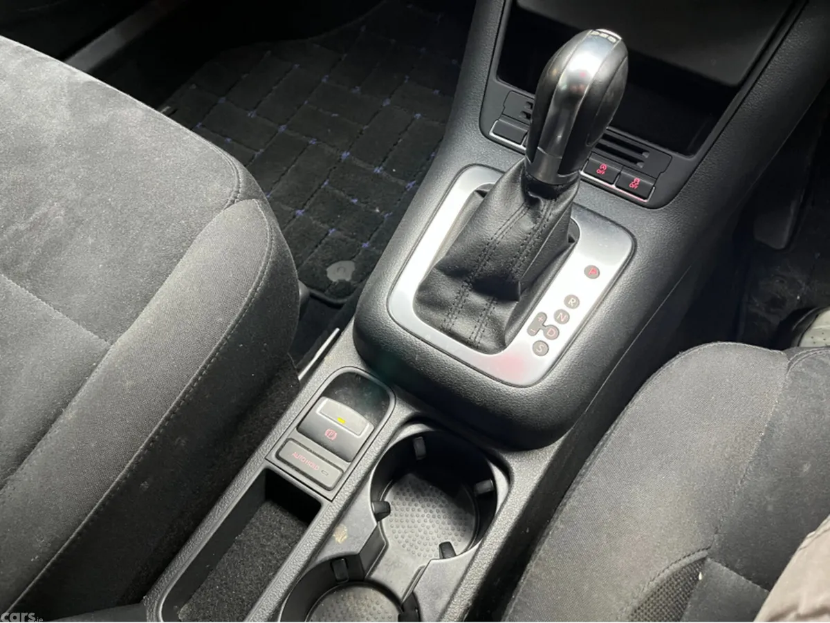 Volkswagen Tiguan SUV, Petrol, 2013, Blue