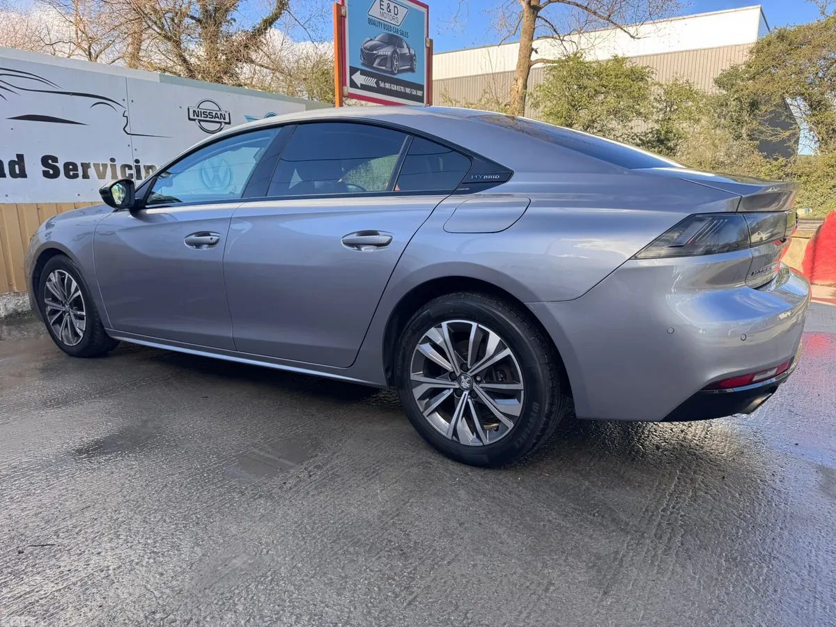 Peugeot 508 Hatchback, Petrol Plug-in Hybrid, 2022, Grey