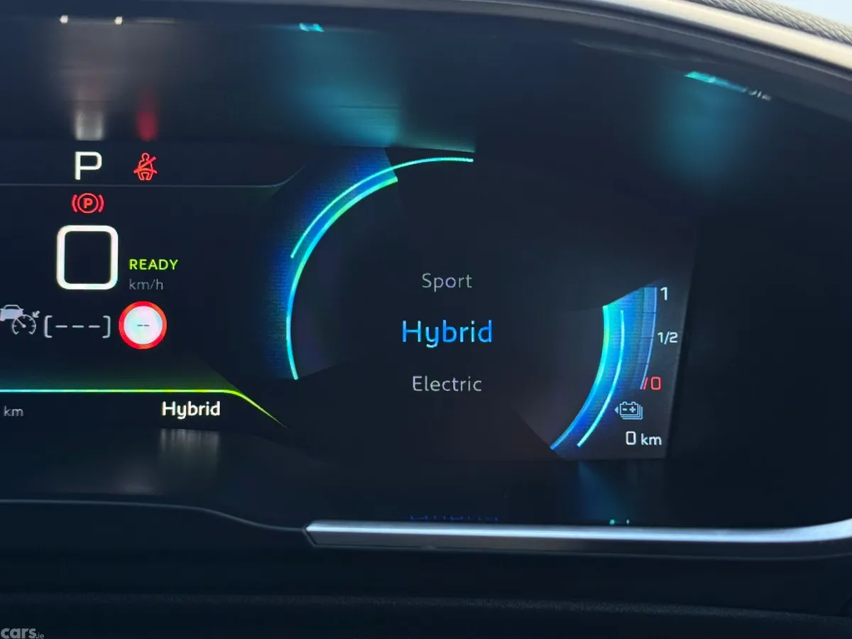Peugeot 508 Hatchback, Petrol Plug-in Hybrid, 2022, Grey
