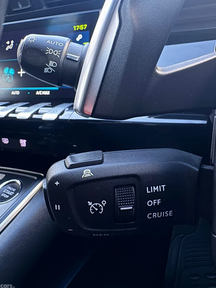 Peugeot 508 Hatchback, Petrol Plug-in Hybrid, 2022, Grey