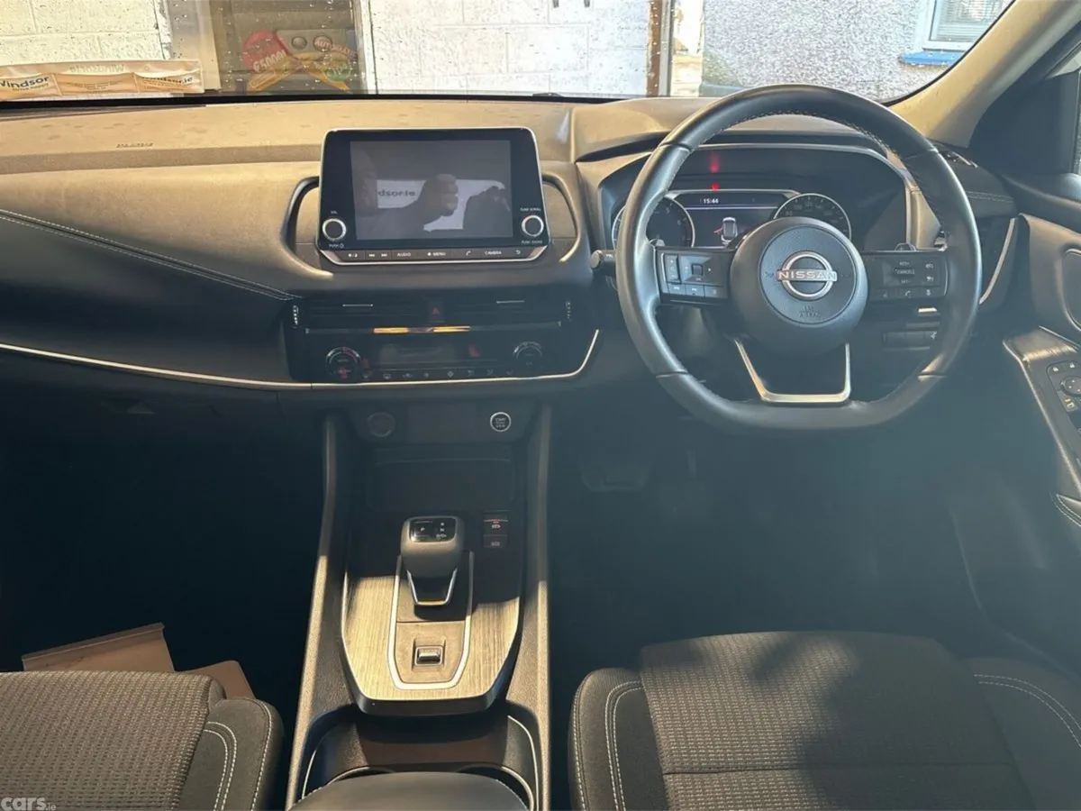 Nissan Qashqai MPV, Petrol, 2024, White