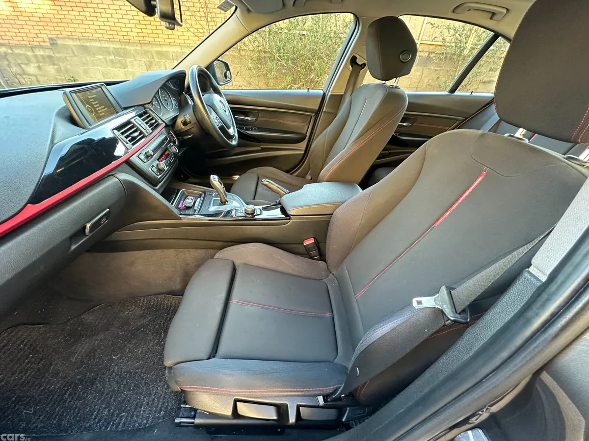 BMW 3-Series Saloon, Petrol, 2013, Grey